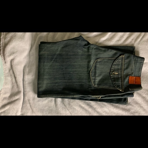 Marc Ecko Jeans - Picture 3 of 4